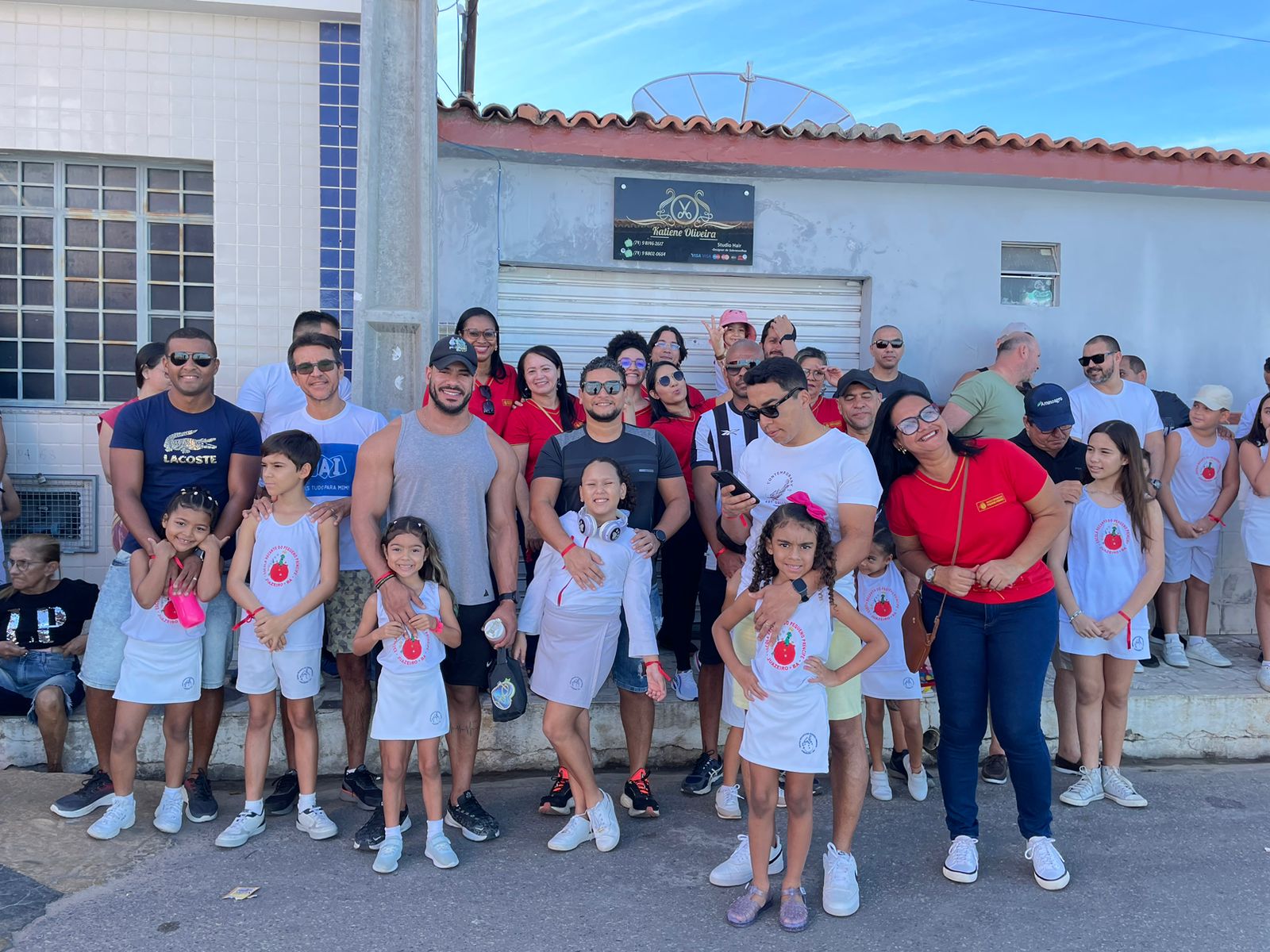 Com o tema Olimpíadas do Papai, a Escola Recanto do Pequeno Príncipe ofereceu uma manhã divertida para os papais dos alunos da nossa escola. Divididos em cinco equipes, Azul, Preta, […]